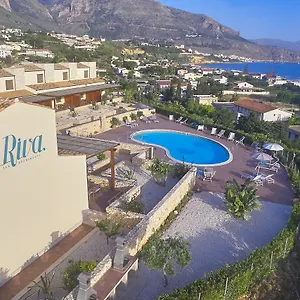  Apartment Riva Sea Italien
